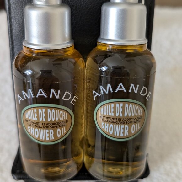 L' Occitane  Cleaning Show Oil - Picture 1 of 3